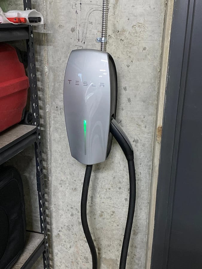 electrical ev Charger device New Jersey Luminous llc